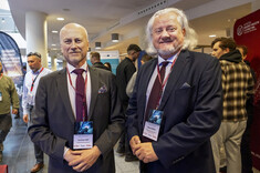 Od lewej: prof. Jarosław Sęp, prof. PRz Marek Mróz,