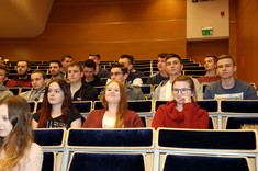 Debata władz Politechniki Rzeszowskiej ze studentami