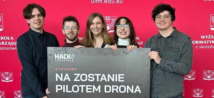 Od lewej: Michał Wysocki, Rafał Bazan, Aneta Łobodzińska, Magdalena Błażej, Jakub Piasek 